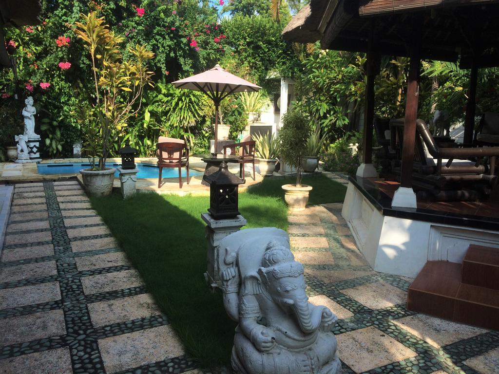 Villa Riddi Seminyak Exterior foto